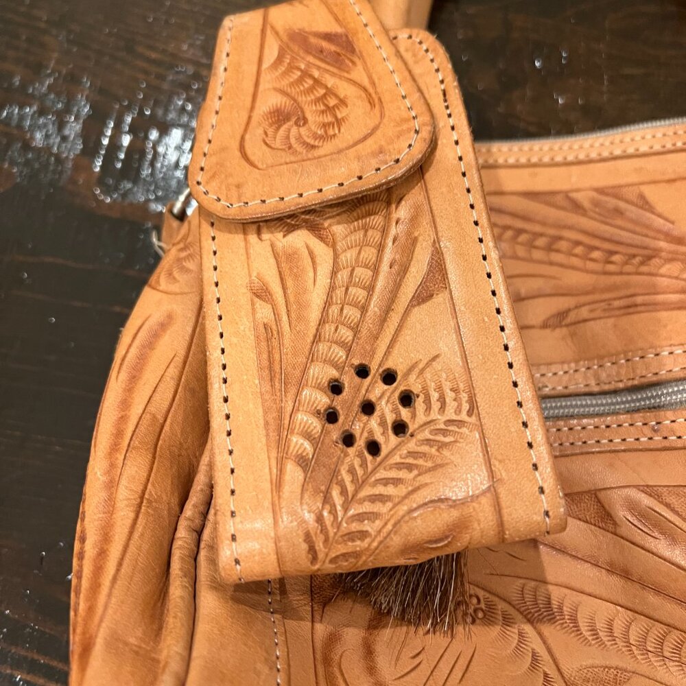 Grant's Naturals Cowhide Satchel - Picture 2 of 7